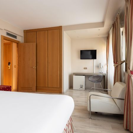 Crisol Almirante Bonifaz Hotel Burgos Ngoại thất bức ảnh