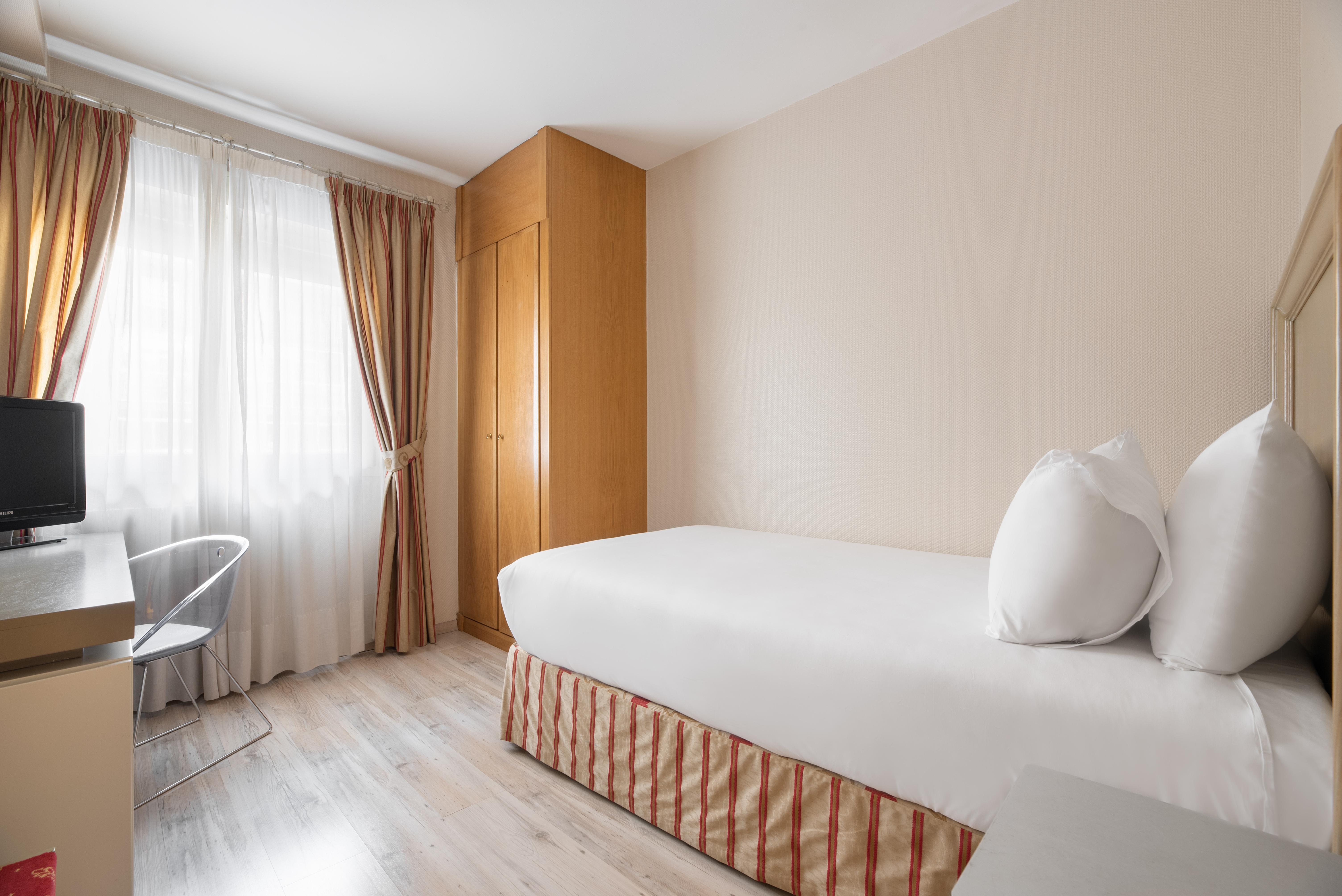 Crisol Almirante Bonifaz Hotel Burgos Ngoại thất bức ảnh