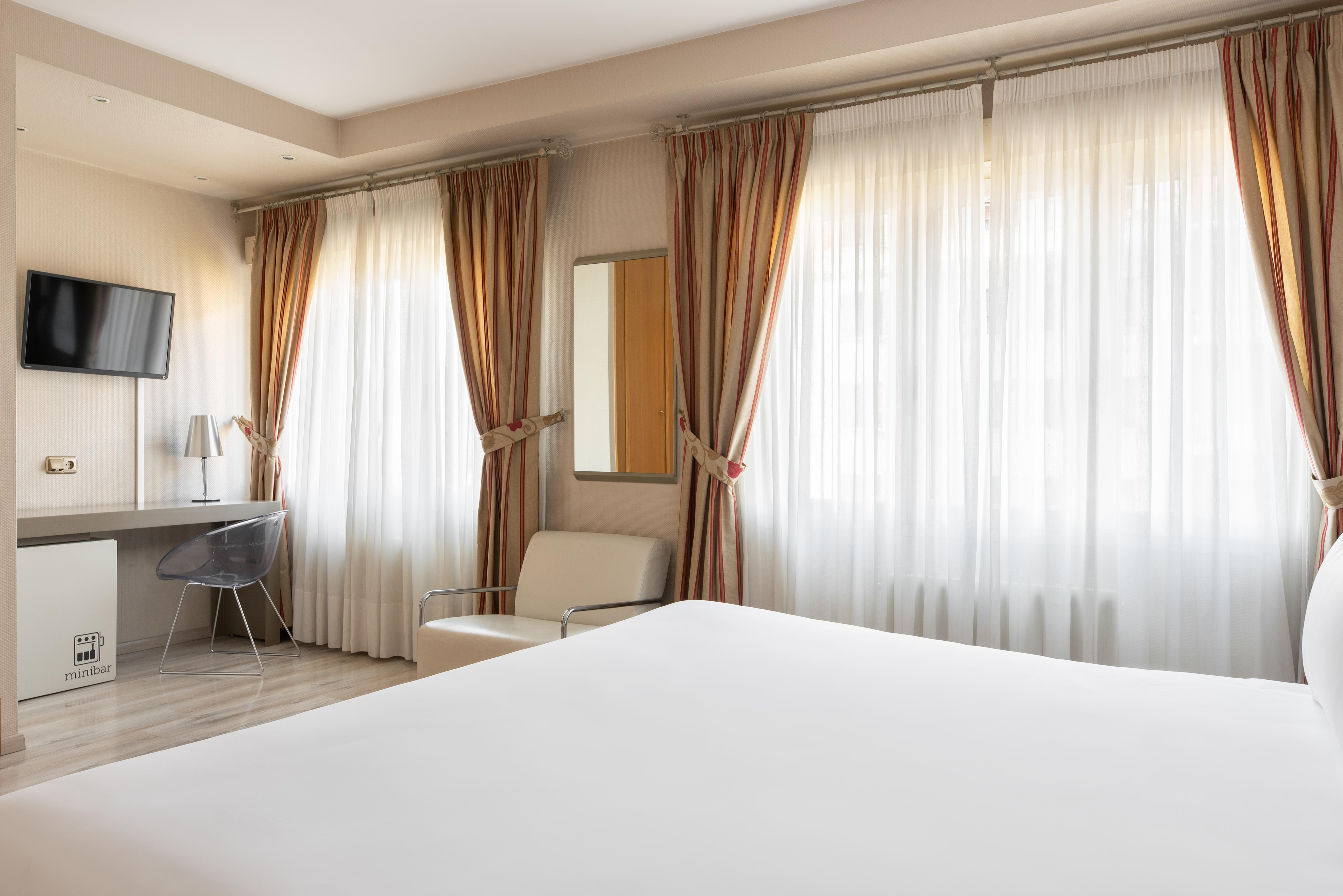 Crisol Almirante Bonifaz Hotel Burgos Ngoại thất bức ảnh