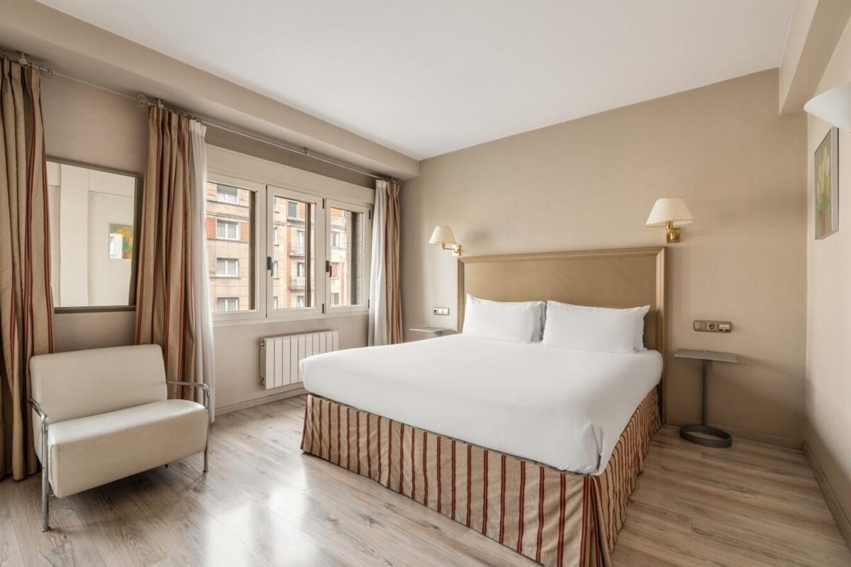 Crisol Almirante Bonifaz Hotel Burgos Ngoại thất bức ảnh