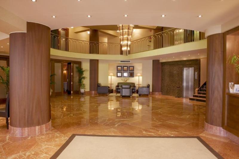 Crisol Almirante Bonifaz Hotel Burgos Ngoại thất bức ảnh